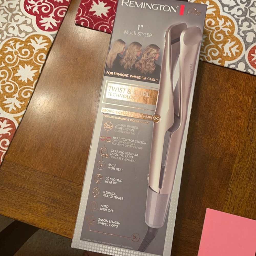 Brand new Remington 1 inch multi-styler